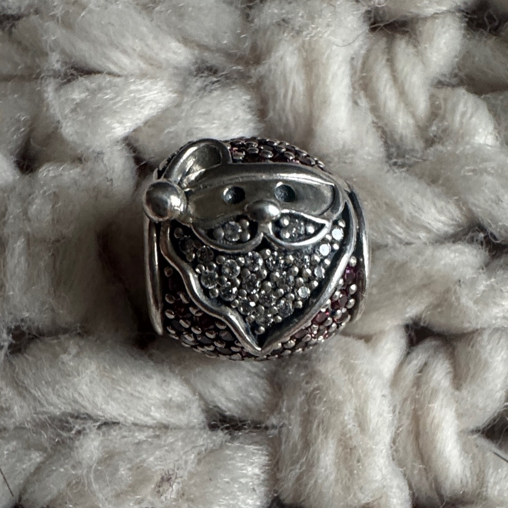 SPARKLING JOLLY SANTA Genuine PANDORA Red Holiday CHRISTMAS Charm‎ 796385CZR NEW